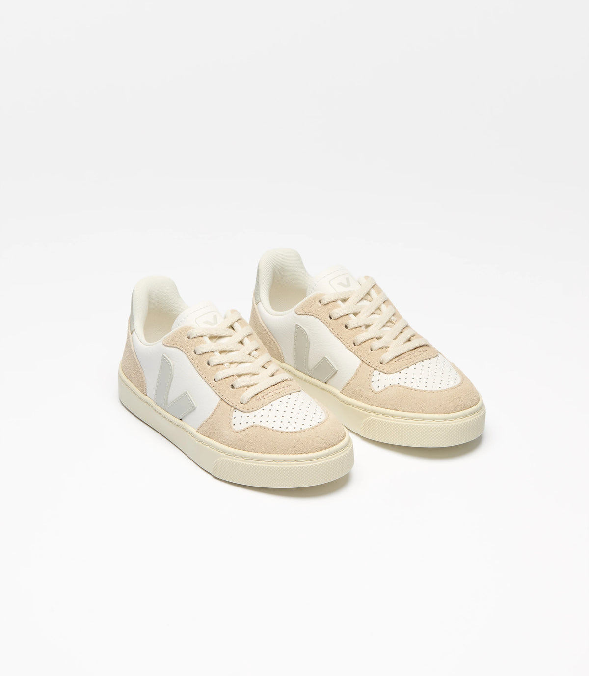 Veja V-10 LEATHER WHITE NATURAL ALMOND
