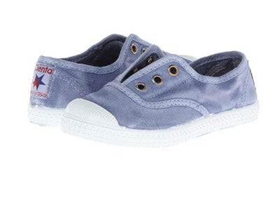 Cienta 70777-90 Washed Denim Slip on